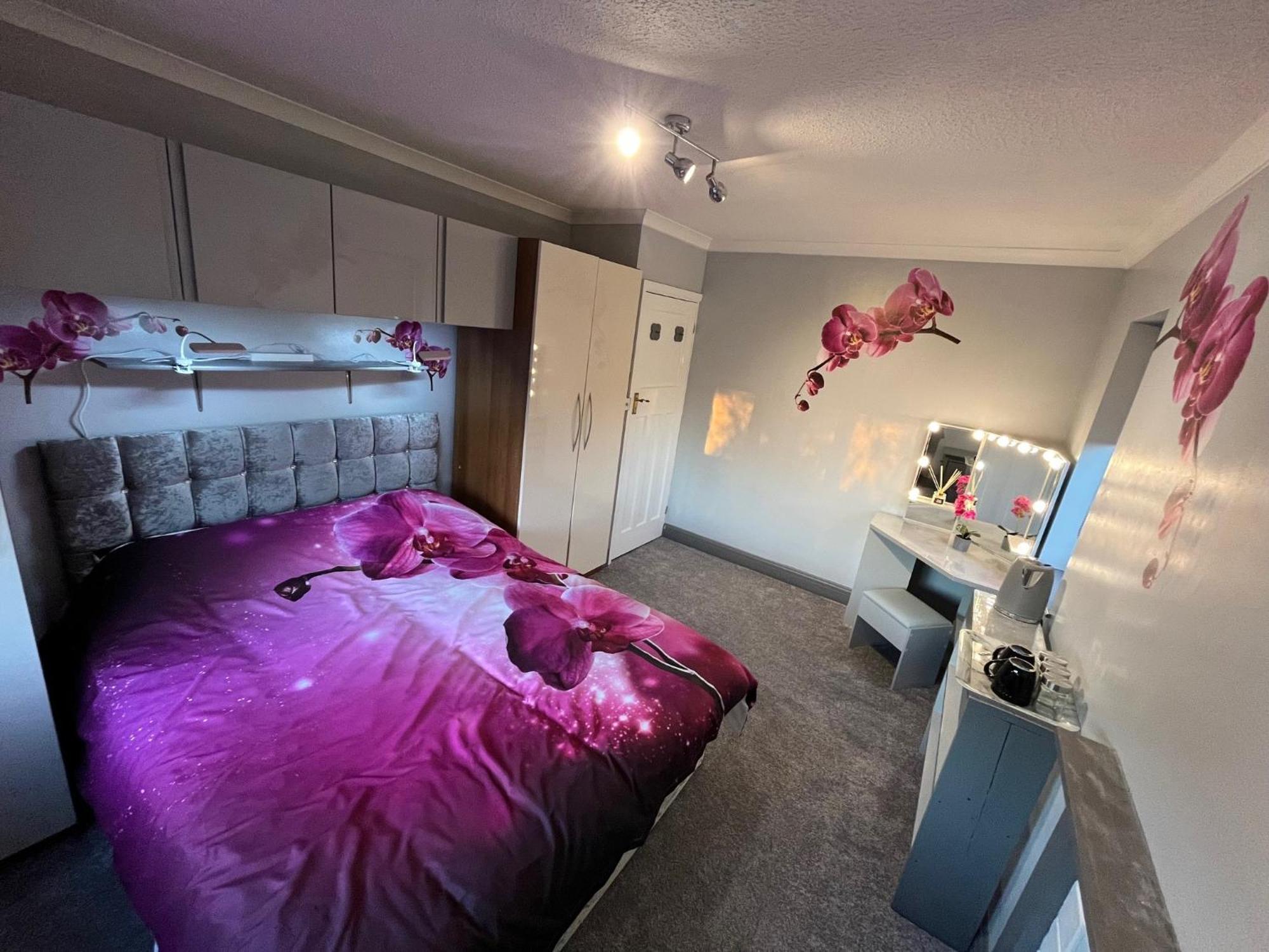 Willow Ridge - A Large Country House With 3 Rental Rooms Clutton Eksteriør billede